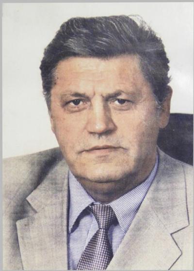 Голова Рахункової палати України (1996 – 2011), Герой України, член-кореспондент Національної академії наук України, заслужений економіст Укра